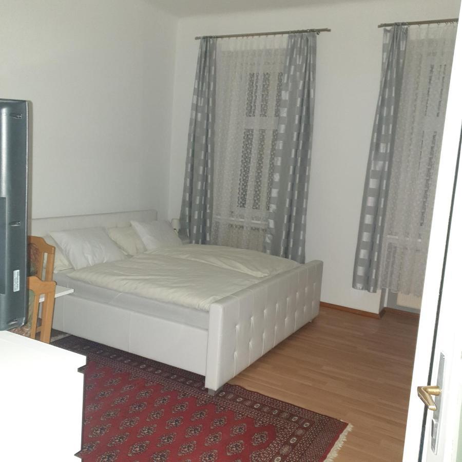 Weisses Appartement Виена Екстериор снимка